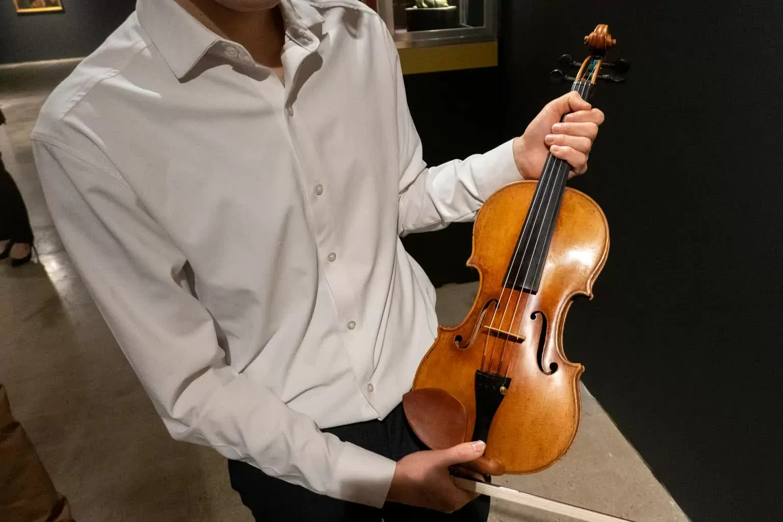 Cây vĩ cầm Stradivarius nổi tiếng thế giới có giá 11,3 triệu USD có gì đặc biệt? Cây vĩ cầm Stradivarius nổi tiếng thế giới có giá 11,3 triệu USD có gì đặc biệt?