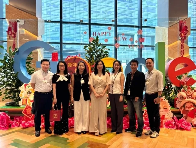 Thứ trưởng Ngoại giao gặp gỡ kiều bào là chuyên gia, trí thức, học giả người Việt Nam tại Singapore