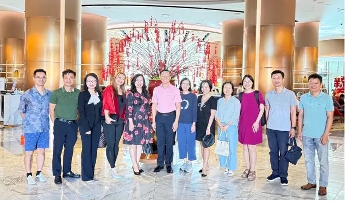 Thứ trưởng Ngoại giao gặp gỡ kiều bào là chuyên gia, trí thức, học giả người Việt Nam tại Singapore