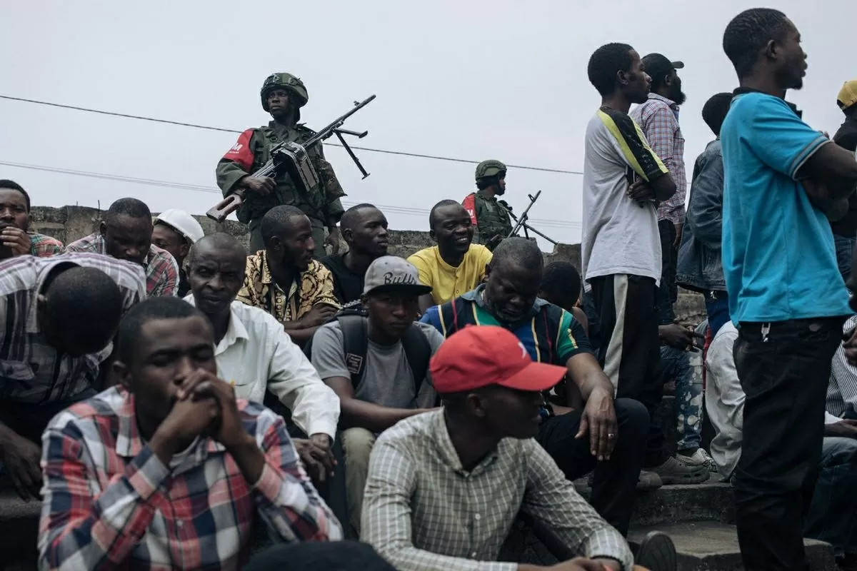 Phiến quân M23 và người dân CHDC Congo tại sân vận động Unity ở Goma vào ngày 6/2/2025. (Nguồn: China Daily) Phiến quân M23 và người dân CHDC Congo tại sân vận động Unity ở Goma vào ngày 6/2/2025. (Nguồn: China Daily)