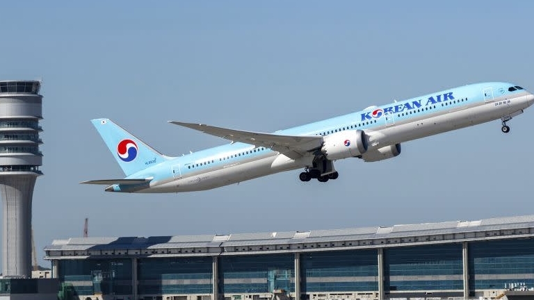 Lộ diện hãng hàng không tốt nhất năm 2025