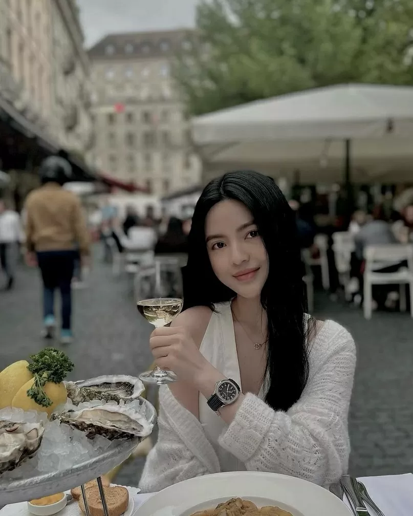 Thời trang Chu Thanh Huyền