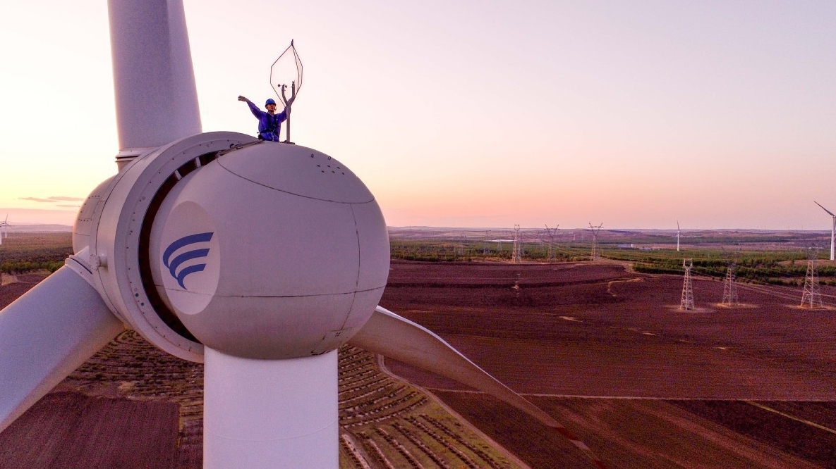 Áp dụng cơ chế 'hoàn nhiều, bù ít' trong định giá năng lượng mới, Trung Quốc tiến tới mục tiêu carbon kép