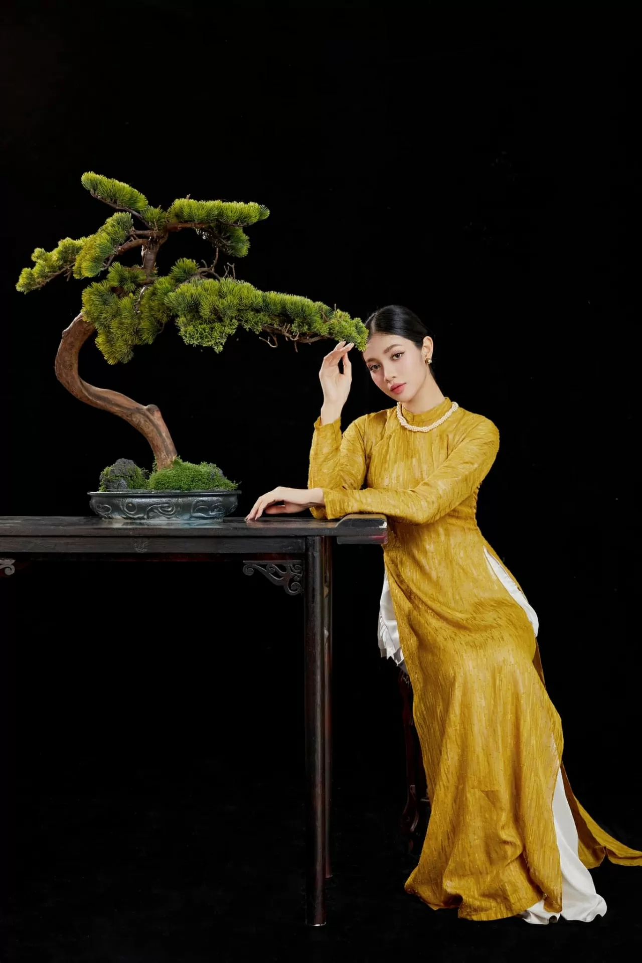 Ngắm dàn sao Việt diện áo dài đầu Xuân