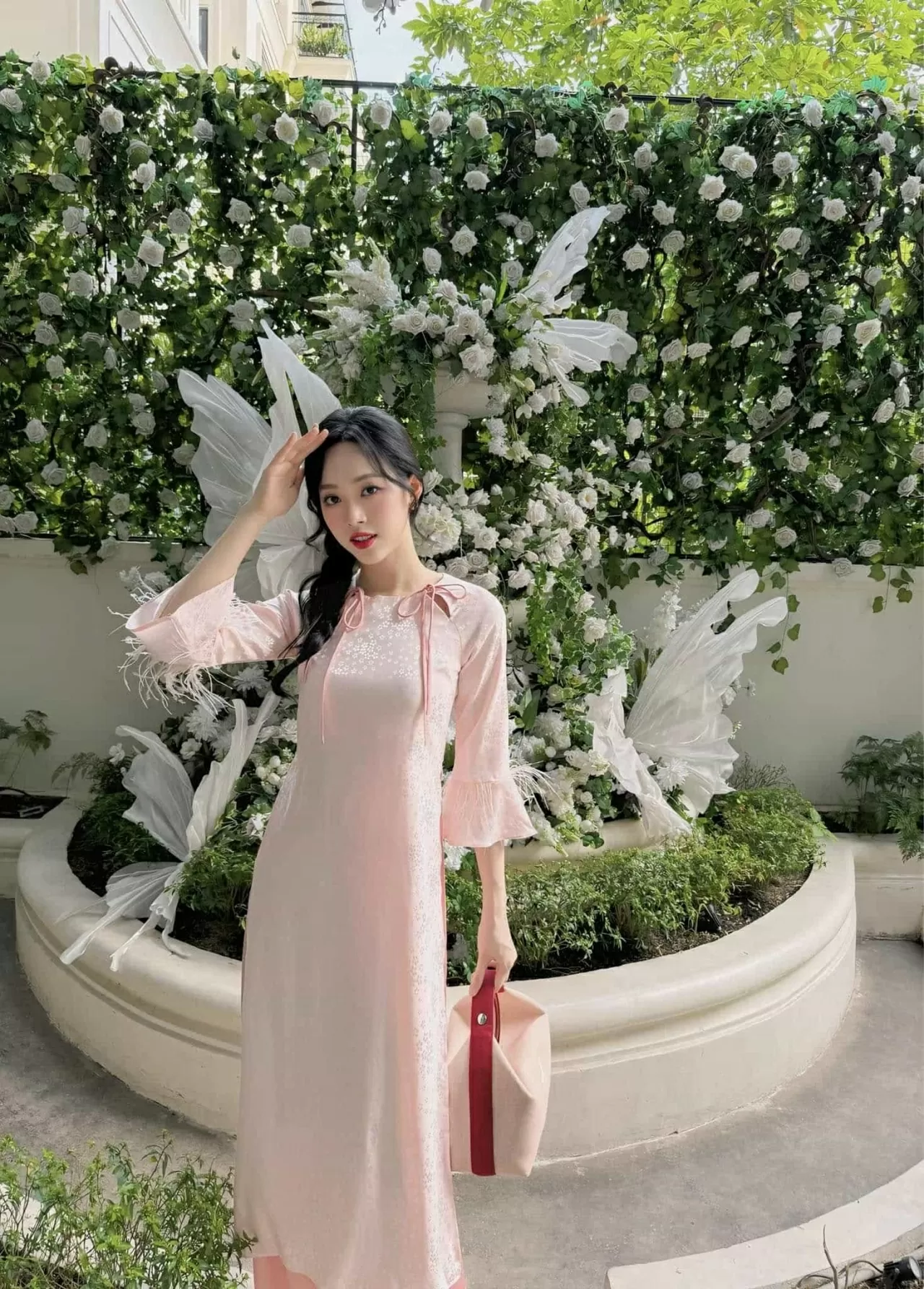 Ngắm dàn sao Việt diện áo dài đầu Xuân