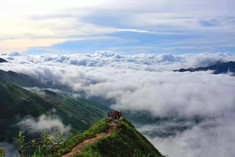 Du lịch Việt Nam vươn mình: 'Bản hòa ca' văn hóa, thiên nhiên, công nghệ và con người Du lịch Việt Nam vươn mình: 'Bản hòa ca' văn hóa, thiên nhiên, công nghệ và con người