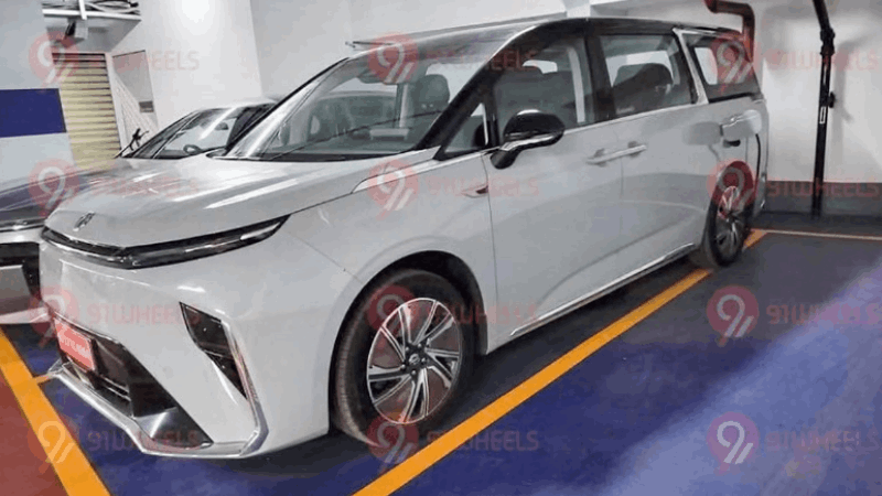 Lộ diện Minivan điện MG M9 ngoài đời thực, có khả năng sớm về Việt Nam