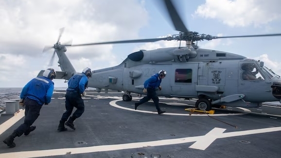 ba nuoc aukus tap tran chung o bien dong