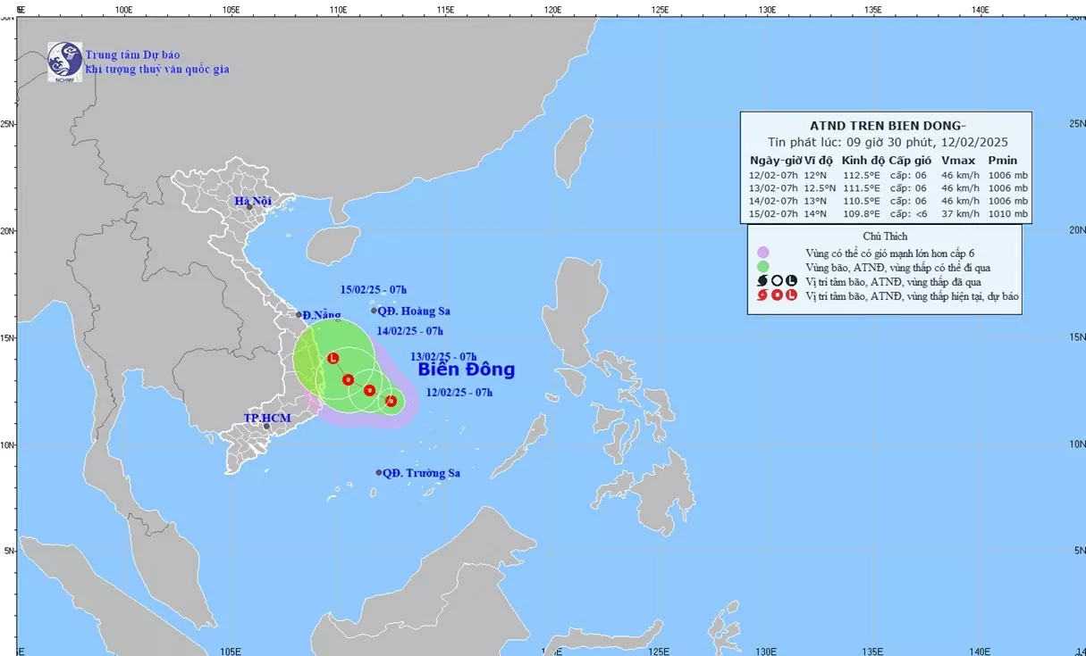 Dự báo áp thấp nhiệt đới trên Biển Đông: Trên khu vực phía Tây Bắc quần đảo Trường Sa, gió giật cấp 8, di chuyển hướng Tây Bắc
