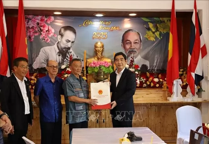 Kiều bào vùng biên Đông Thái Lan xây dựng cộng đồng ngày càng vững mạnh Kiều bào vùng biên Đông Thái Lan xây dựng cộng đồng ngày càng vững mạnh