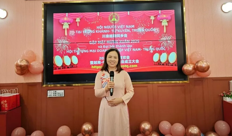 Người Việt tại Trùng Khánh tăng cường đoàn kết, thúc đẩy giao thương Việt Nam-Trung quốc Người Việt tại Trùng Khánh tăng cường đoàn kết, thúc đẩy giao thương Việt Nam-Trung Quốc