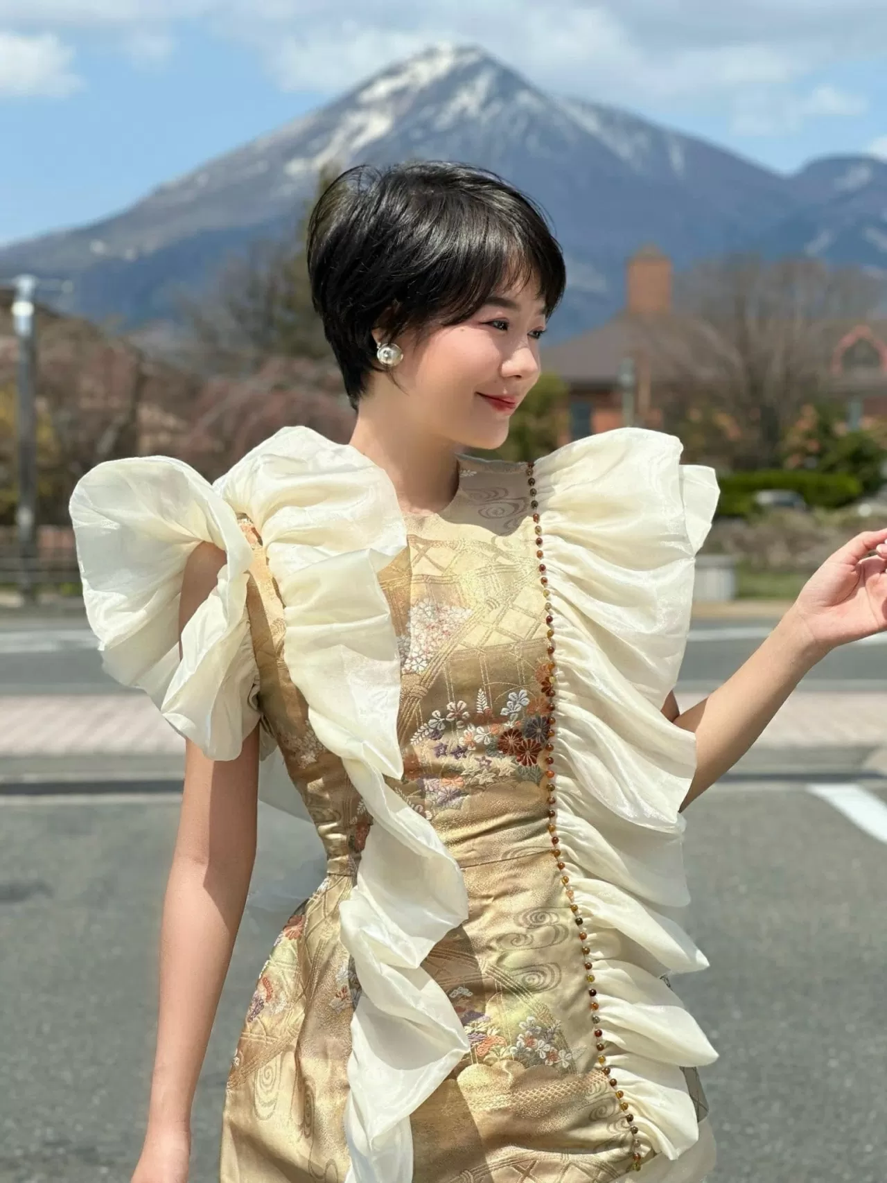 Nhan sắc cô Liễu - Hoàng Kim Ngọc phim Đèn âm hồn hot nhất rạp Việt