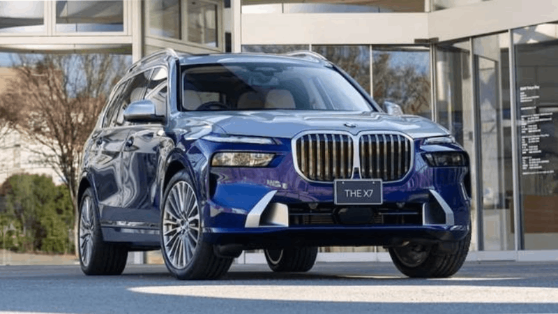 Cận cảnh BMW X7 Nishiki Lounge với nội thất sang trọng, tinh tế Cận cảnh BMW X7 Nishiki Lounge với nội thất sang trọng, tinh tế