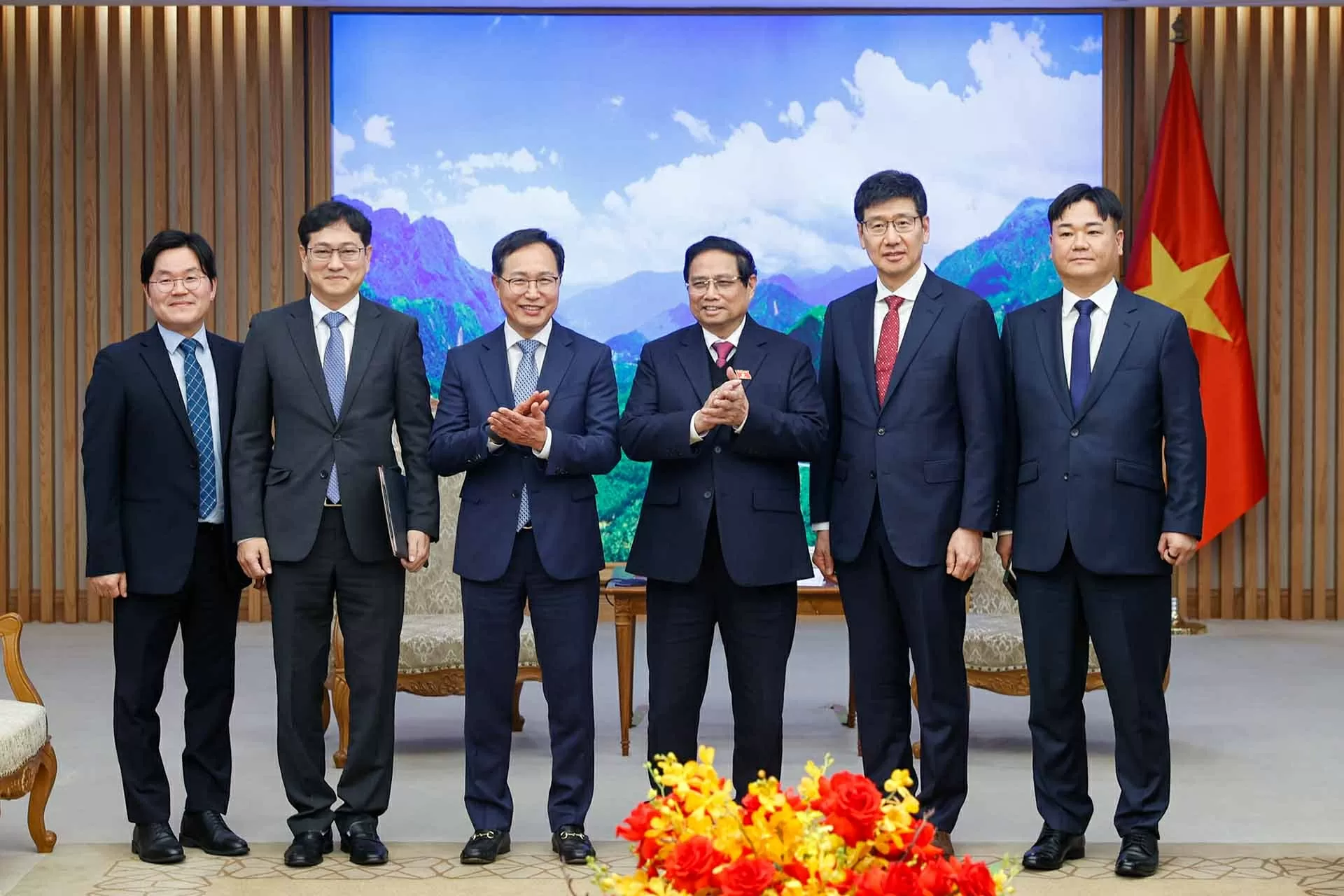 Thủ tướng Phạm Minh Chính tiếp Tổng giám đốc Samsung Việt Nam Thủ tướng Phạm Minh Chính tiếp Tổng giám đốc Samsung Việt Nam
