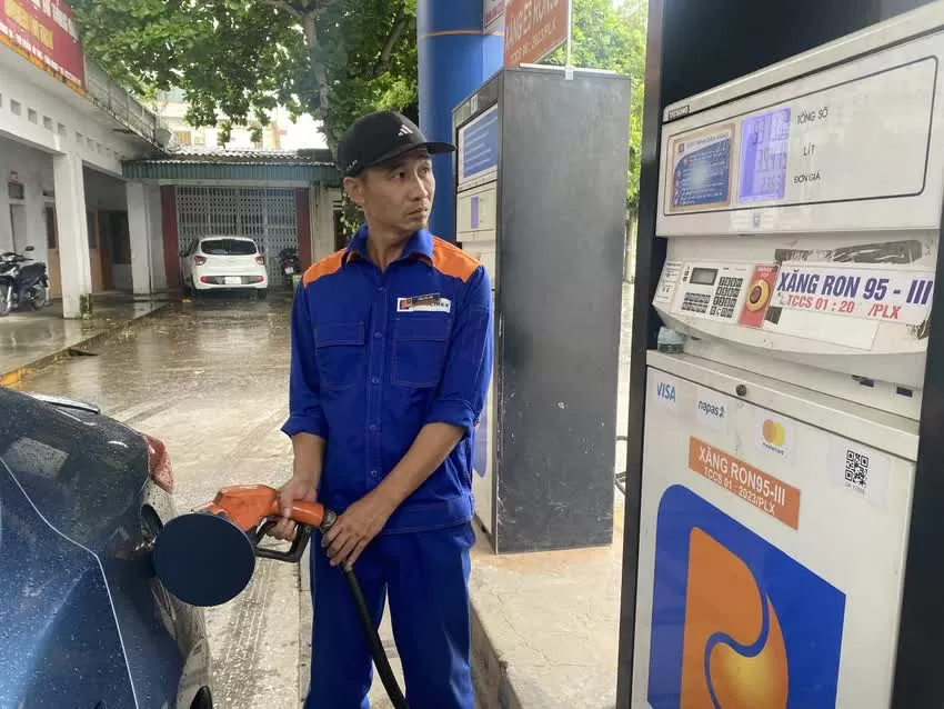 Giá xăng dầu hôm nay 13/2: Giá xăng dầu hôm nay 13/2: