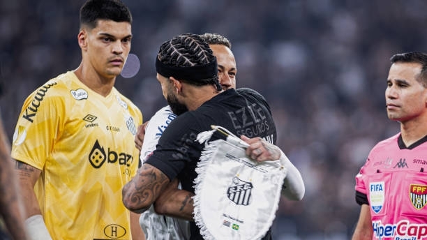 Neymar qua người đẳng cấp trong ngày thua trận đầu tiên