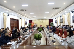 Bộ Ngoại giao thông tin về kết quả Hội nghị Ban Chấp hành Trung ương Đảng khóa XIII