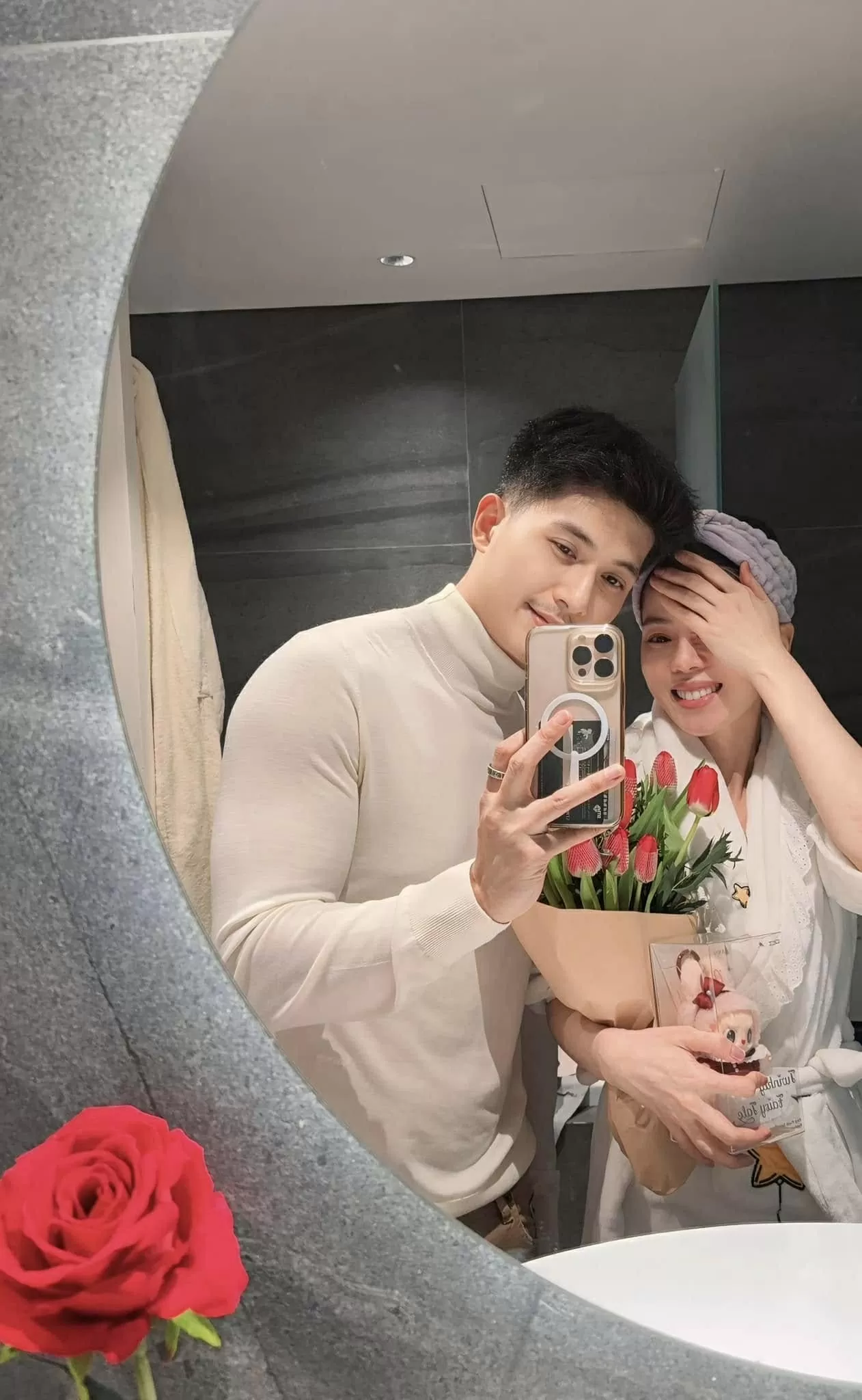 Sao Việt ngập tràn hạnh phúc trong lễ tình nhân