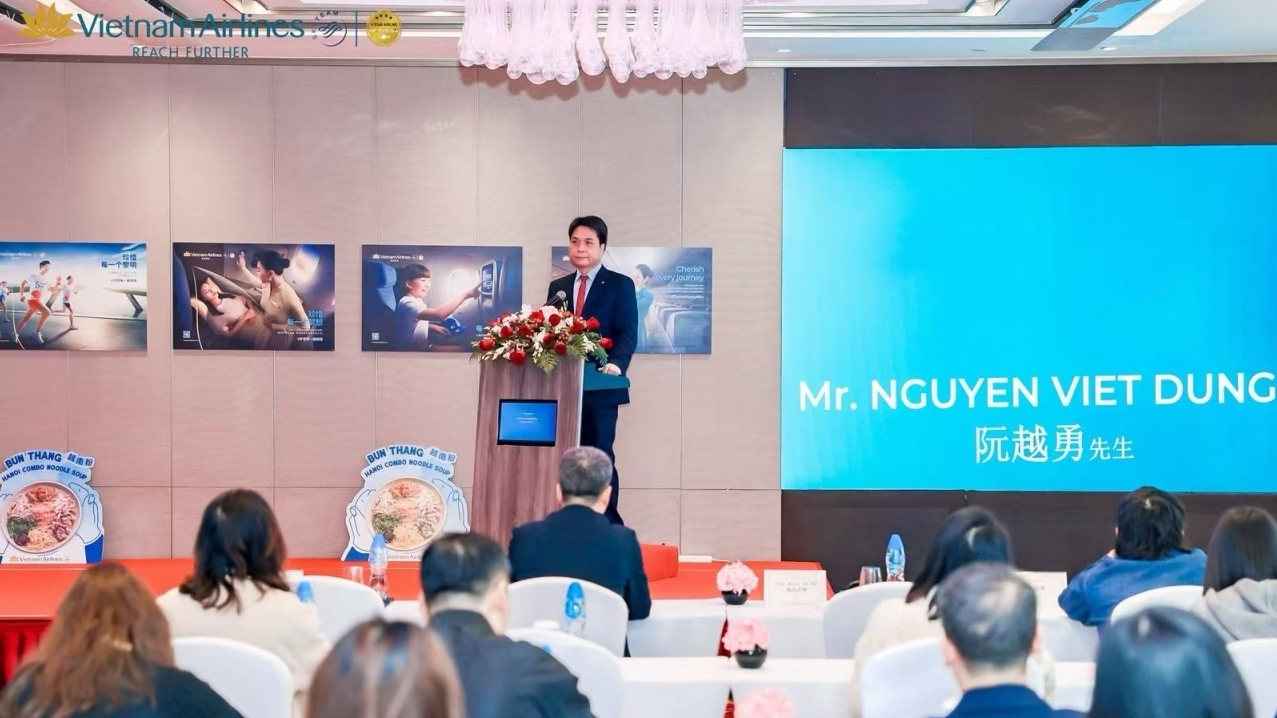Tổng Lãnh sự quán Việt Nam tại Quảng Châu đồng hành cùng Vietnam Airlines khởi động Năm giao lưu nhân văn Việt-Trung 2025