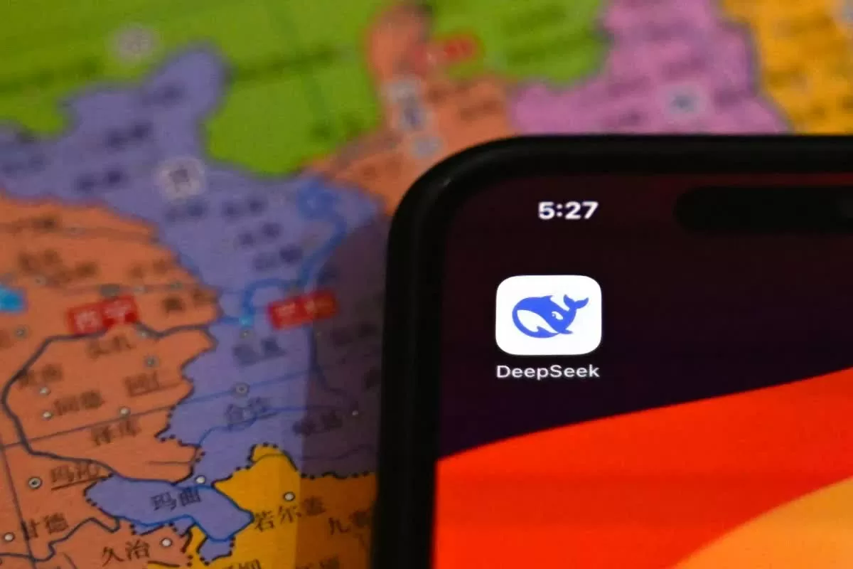 Từ hiệu đính tài liệu đến tìm kiếm người mất tích, DeepSeek đang tạo nên cuộc cách mạng tại nhiều địa phương Trung Quốc Từ hỗ trợ hiệu đính tài liệu đến tìm kiếm người mất tích, DeepSeek đang tạo nên cuộc cách mạng tại nhiều địa phương Trung Quốc
