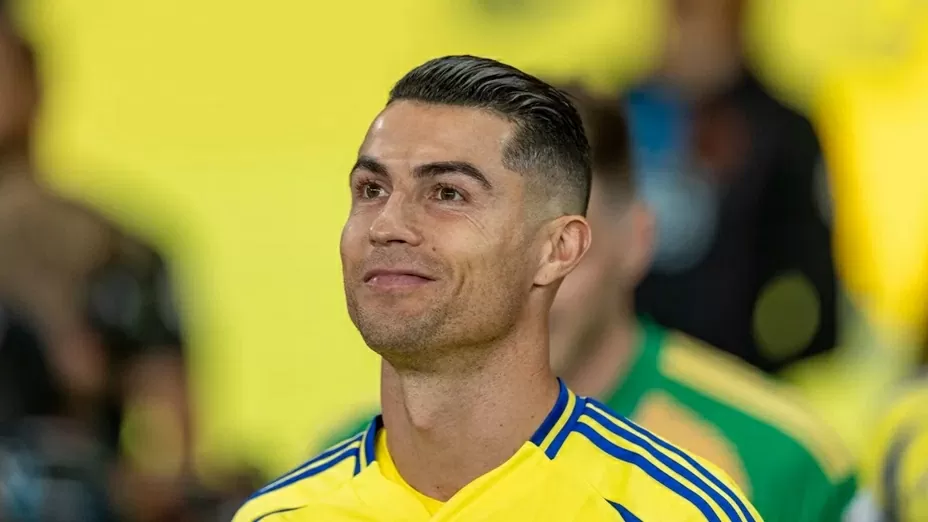 Cristiano Ronaldo dẫn đầu top 10 VĐV hưởng lương cao nhất thế giới Cristiano Ronaldo dẫn đầu top 10 VĐV hưởng lương cao nhất thế giới