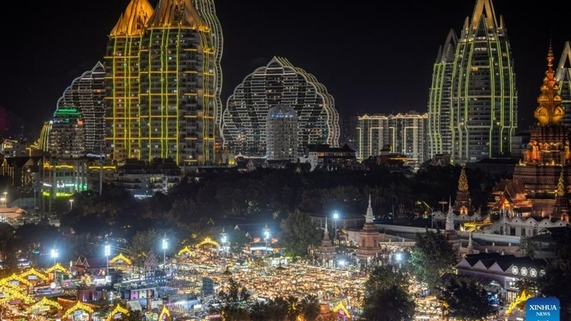 Khách du lịch Việt Nam được miễn thị thực vào Khu tự trị dân tộc Thái Tây Song Bản Nạp