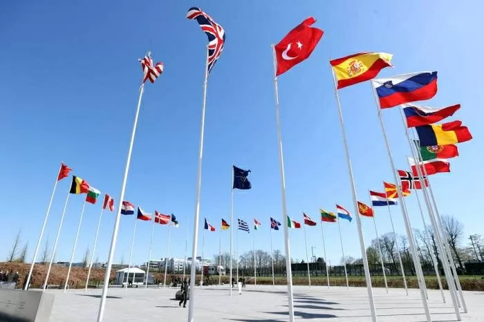 Mỹ tuyên bố muốn NATO 'vĩ đại trở lại', liên minh quân sự tung hai sáng kiến tăng cường phòng thủ, Pháp đưa ra một yêu cầu Mỹ tuyên bố muốn NATO 'vĩ đại trở lại', liên minh quân sự tung hai sáng kiến tăng cường phòng thủ, Pháp đưa ra một yêu cầu