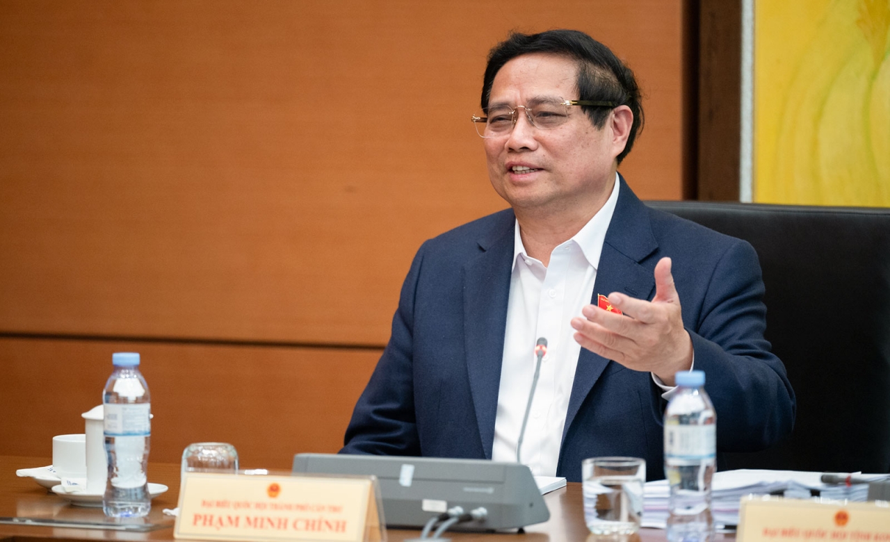 hom nay 152 quoc hoi thao luan luat to chuc chinh quyen dia phuong muc tieu tang truong 8 thao go vuong mac hoat dong khoa hoc