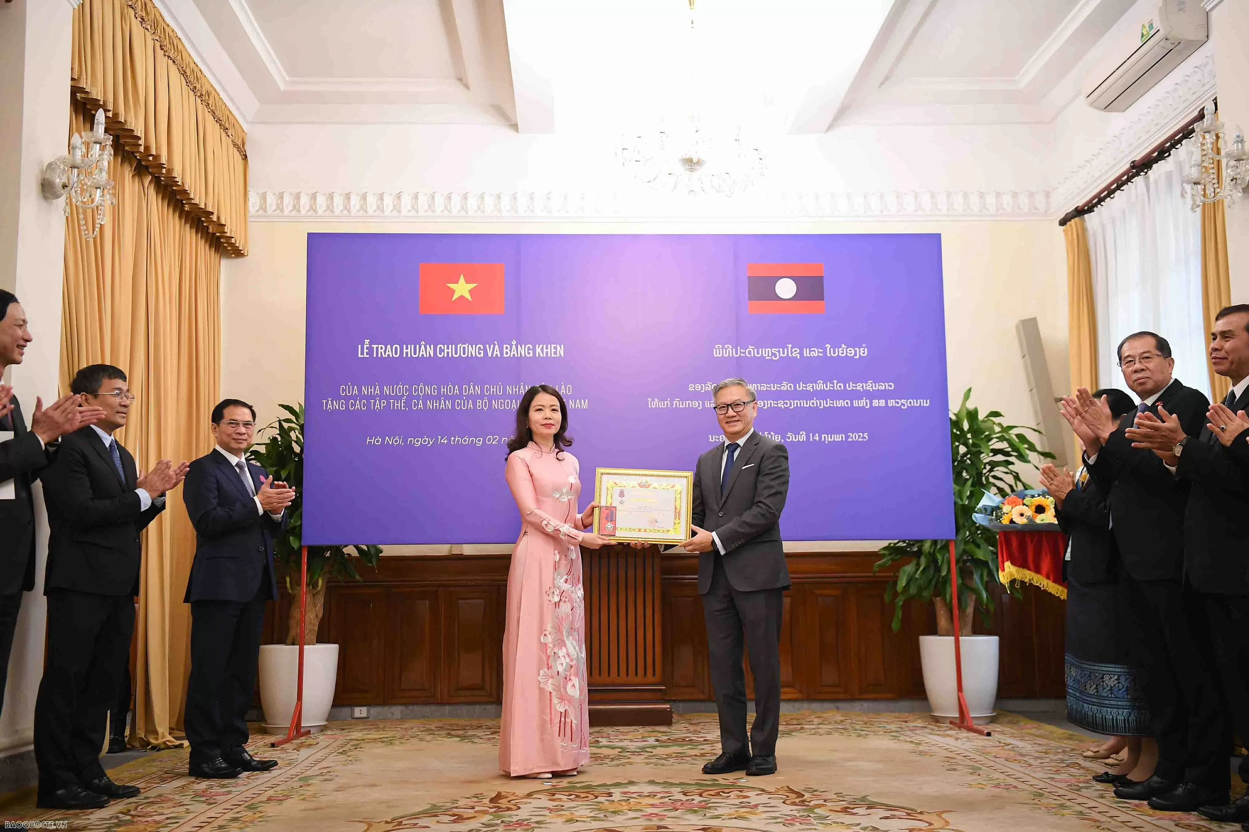 Việt Nam-Lào: Thúc đẩy hợp tác để sớm đạt mục tiêu thương mại 5 tỷ USD