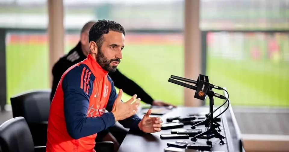 HLV Ruben Amorim: MU mạnh hơn Tottenham HLV Ruben Amorim: MU mạnh hơn Tottenham