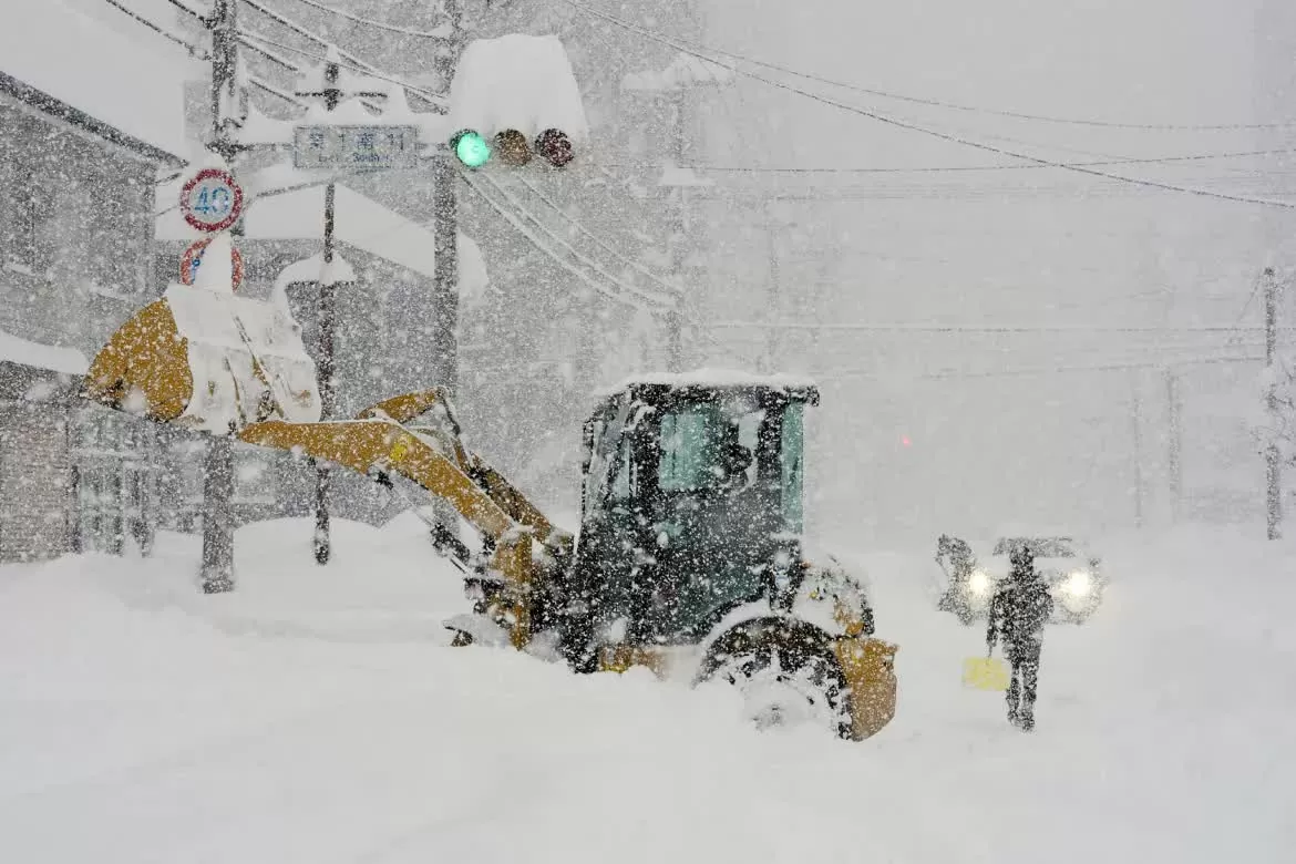 Nhật Bản: Hokkaido bị tuyết trắng bao phủ lớp dày hàng mét Nhật Bản: Hokkaido bị tuyết trắng bao phủ lớp dày hàng mét