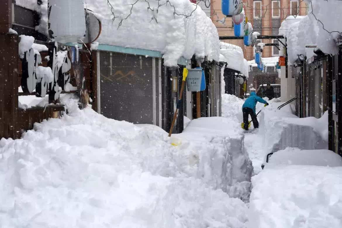 Nhật Bản: Hokkaido bị tuyết trắng bao phủ lớp dày hàng mét Nhật Bản: Hokkaido bị tuyết trắng bao phủ lớp dày hàng mét