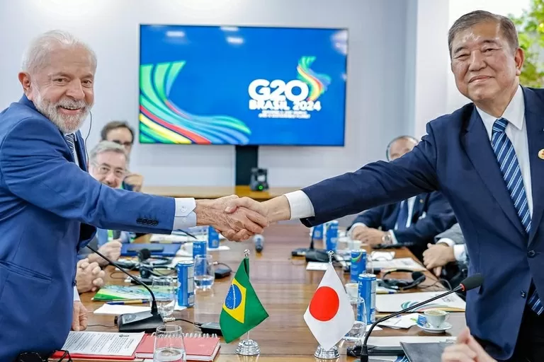 Tổng thống Brazil Luiz Inácio Lula da Silva trong cuộc họp với Thủ tướng Nhật Bản Shigeru Ishiba tại Rio de Janeiro tháng 11/2024. (Nguồn: PR) Tổng thống Brazil Luiz Inácio Lula da Silva trong cuộc họp với Thủ tướng Nhật Bản Shigeru Ishiba tại Rio de Janeiro tháng 11/2024. (Nguồn: PR)