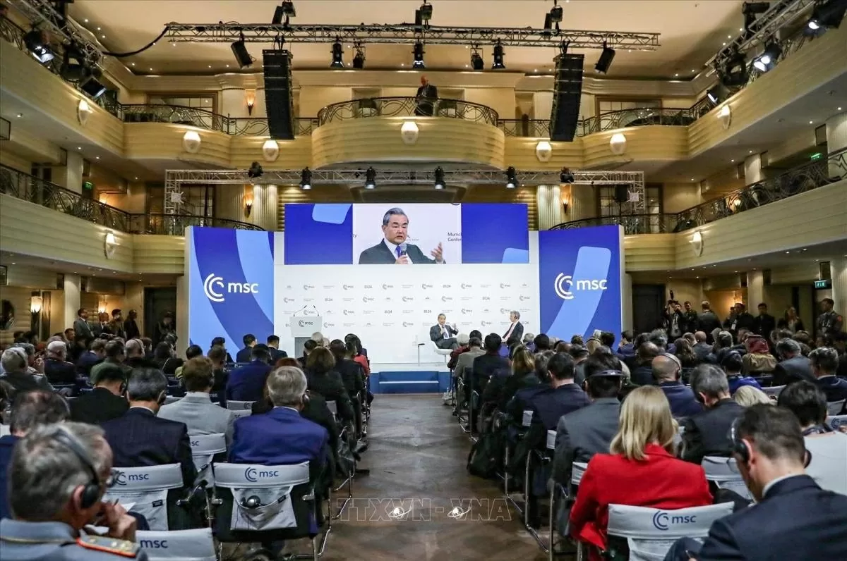 Bộ trưởng Ngoại giao Trung Quốc Vương Nghị phát biểu tại Hội nghị An ninh Munich, Đức, ngày 14/2/2025. Ảnh: THX/TTXVN