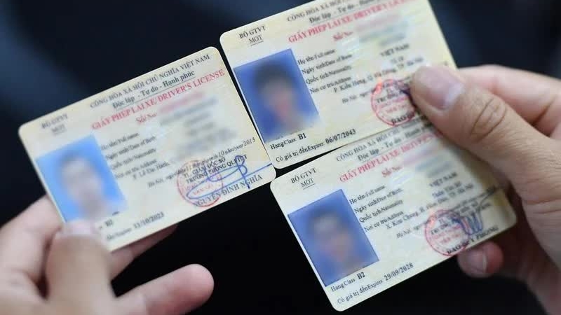 Năm 2025, giấy phép lái xe hạng C và hạng C1 lái được xe gì?