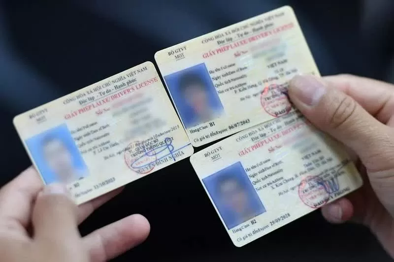 Năm 2025, giấy phép lái xe hạng C và hạng C1 lái được xe gì? Năm 2025, giấy phép lái xe hạng C và hạng C1 lái được xe gì?
