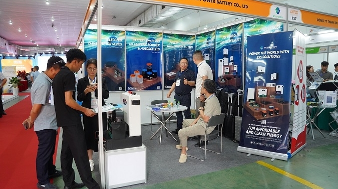 Gần 200 doanh nghiệp tham dự Triển lãm quốc tế về công nghệ pin, lưu trữ năng lượng