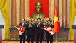 Chủ tịch nước Lương Cường trao quyết định bổ nhiệm Phó Thủ tướng và Bộ trưởng