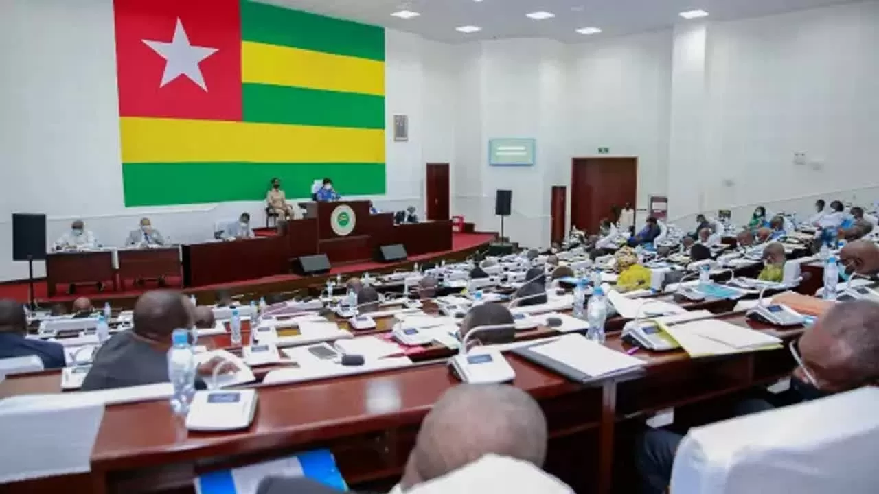 Điểm tin thế giới sáng 19/2: Hàn Quốc triển khai tên lửa phá boongke, Nga sẵn sàng đàm phán Ukraine, EC tạo điều kiện tăng chi tiêu quốc phòng Điểm tin thế giới sáng 19/2: Hàn Quốc triển khai tên lửa phá boongke, Nga sẵn sàng đàm phán Ukraine, EC tạo điều kiện tăng chi tiêu quốc phòng