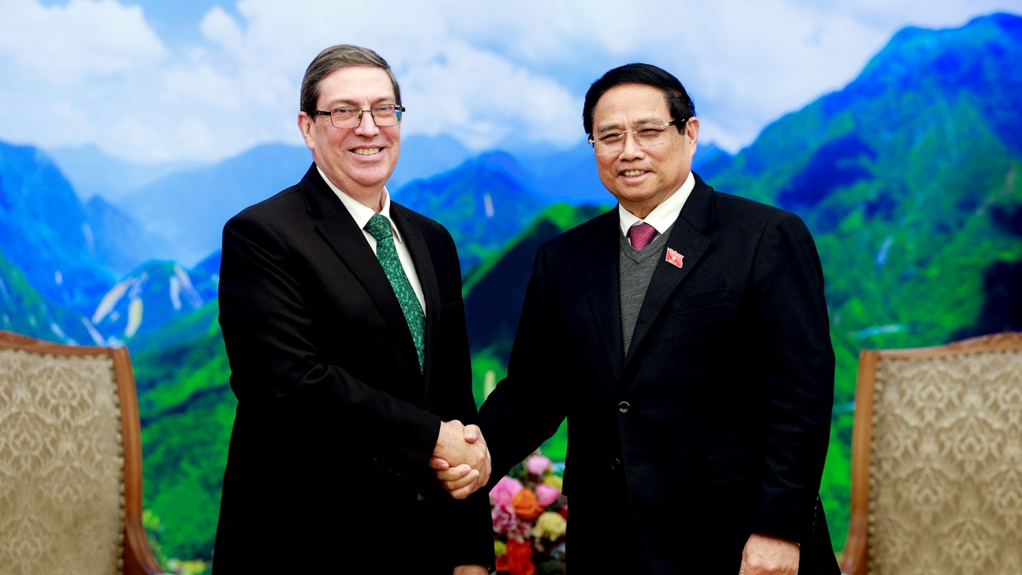 Thủ tướng Chính phủ Phạm Minh Chính tiếp Bộ trưởng Ngoại giao Cuba