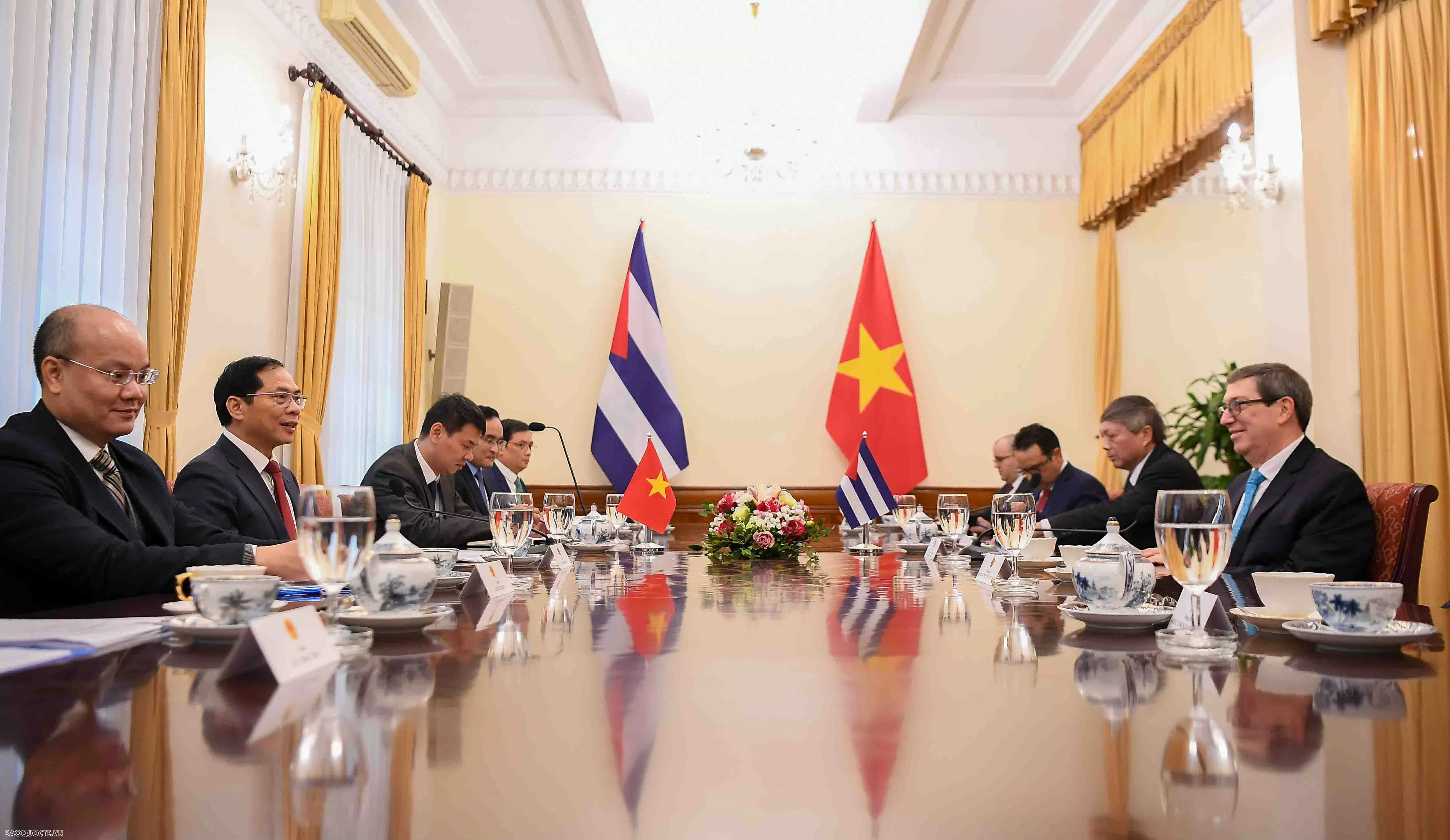 Hội đàm Hội đàm