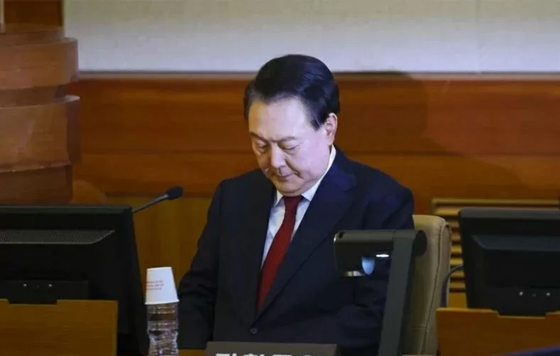 Hàn Quốc: Đề nghị bị Tòa án Hiến pháp thẳng thừng bác bỏ, Tổng thống Yoon Suk Yeol đối mặt hai phiên điều trần liên tiếp. Kyodo Hàn Quốc: Đề nghị bị Tòa án Hiến pháp thẳng thừng bác bỏ, Tổng thống Yoon Suk Yeol đối mặt hai phiên điều trần liên tiếp. Kyodo
