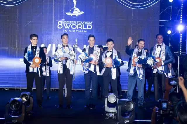 Nam vương và các á vương. (Nguồn: Ban Tổ chức) Nam vương và các á vương. (Nguồn: Ban Tổ chức)