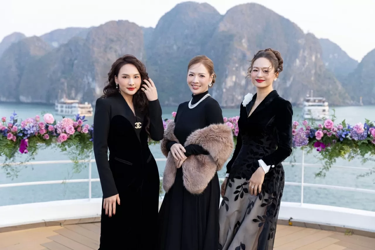 Sao Việt Sao Việt