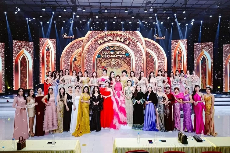 Thí sinh Hoa hậu Doanh nhân Việt Nam 2025 tranh tài tại vòng Bán kết Thí sinh Hoa hậu Doanh nhân Việt Nam 2025 tranh tài tại vòng Bán kết