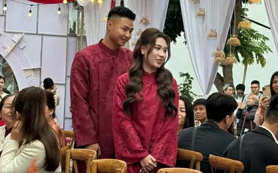 Thủ môn Văn Toản nên duyên với bạn gái làm giáo viên Thủ môn Văn Toản nên duyên với bạn gái làm giáo viên