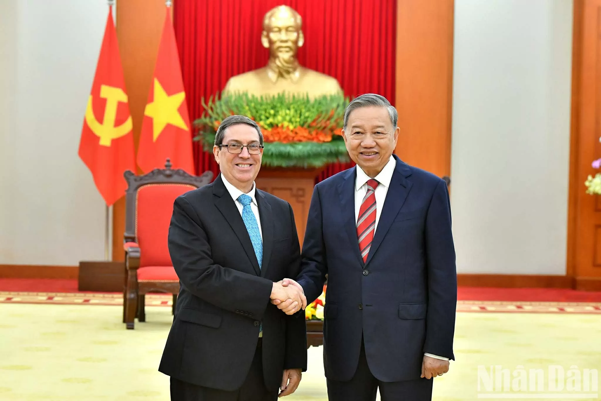 Tổng Bí thư Tô Lâm tiếp Ủy viên Bộ Chính trị, Bộ trưởng Ngoại giao Cuba