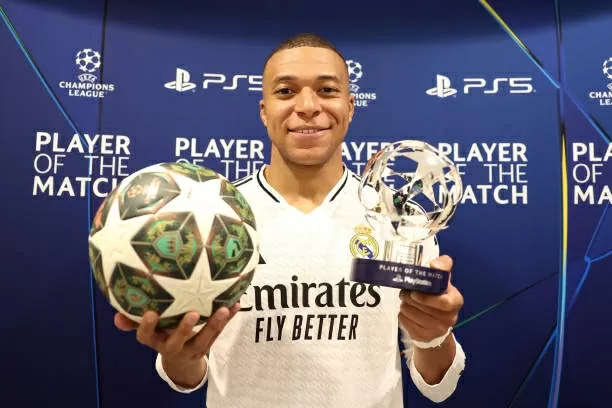 Thi đấu thăng hoa, Mbappe đạt mốc 500 bàn thắng và kiến tạo Thi đấu thăng hoa, Mbappe đạt mốc 500 bàn thắng và kiến tạo