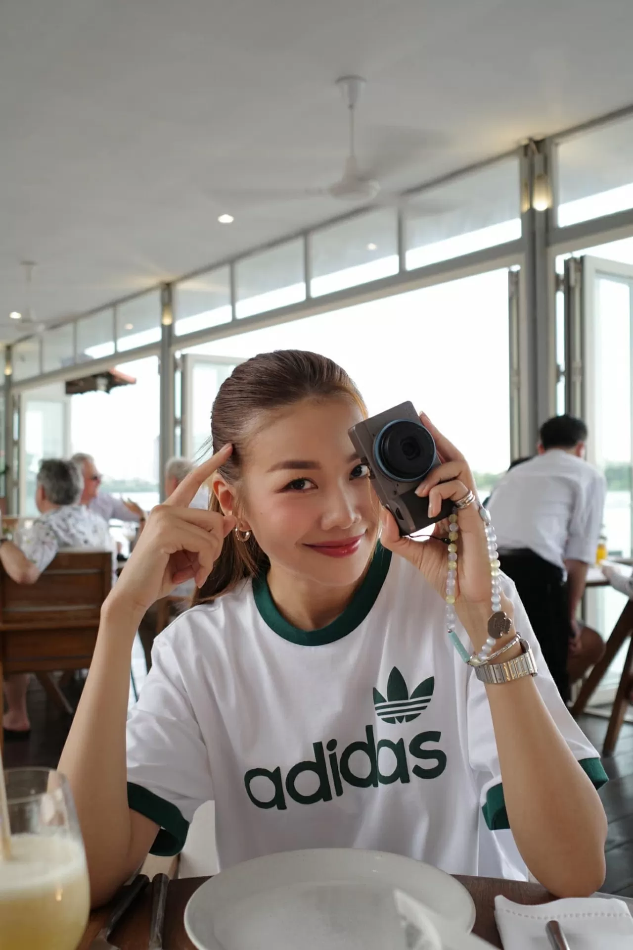 Siêu mẫu Thanh Hằng