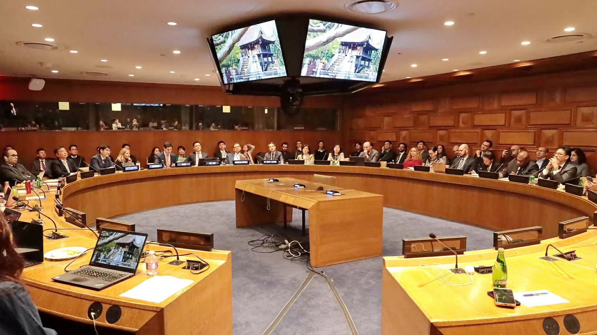 Các nước cam kết ủng hộ Việt Nam tổ chức thành công Lễ ký Công ước Liên hợp quốc về tội phạm mạng tại Hà Nội Các nước cam kết ủng hộ Việt Nam tổ chức thành công Lễ ký Công ước Liên hợp quốc về tội phạm mạng tại Hà Nội